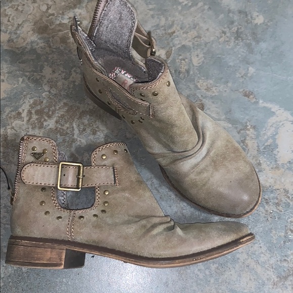 Roxy booties - Picture 1 of 1